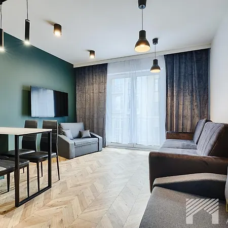 Wysoka Black Centrum By Lookap * Łódź