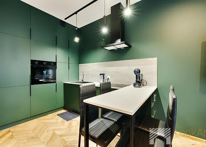 Wysoka Black Centrum By Lookap * Łódź